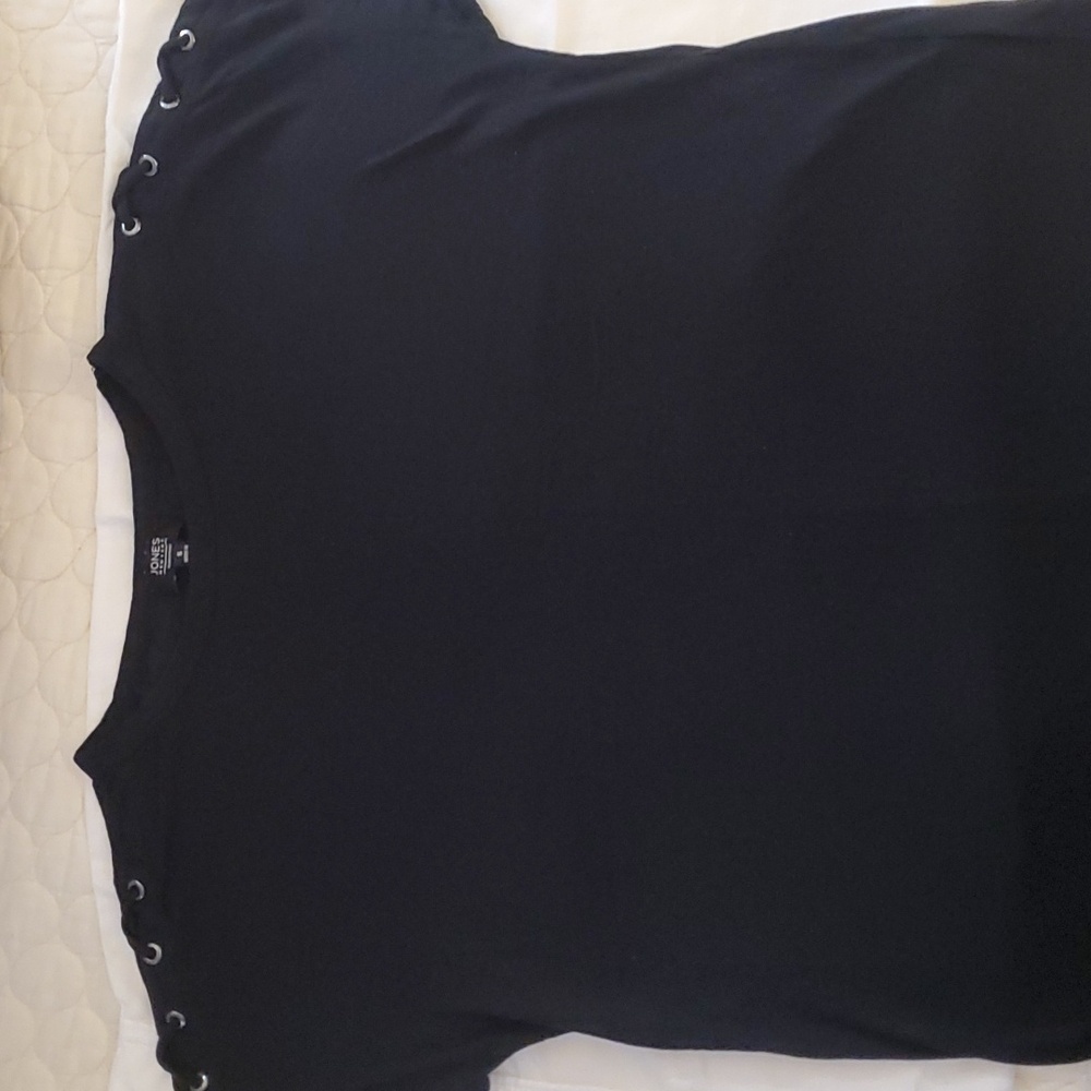 Jones New York Tshirt, Size S